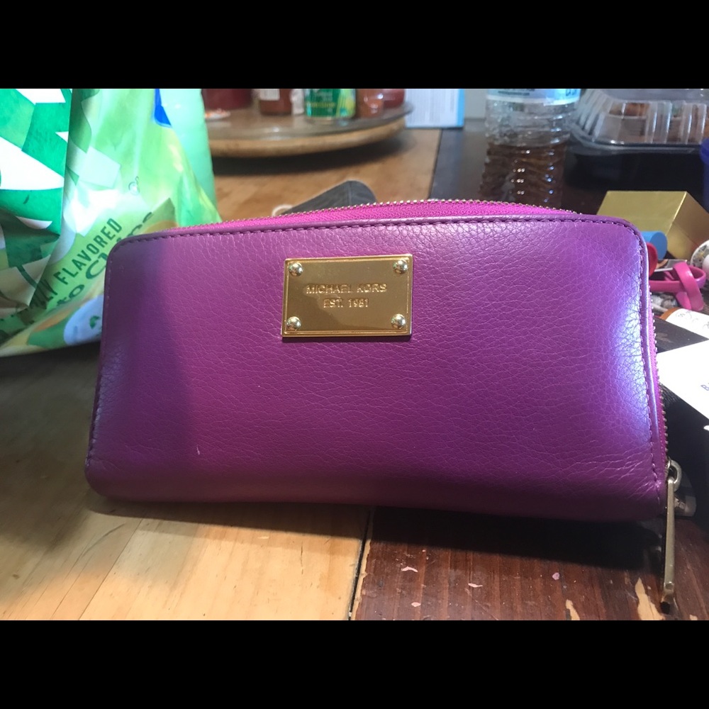 Authentic Michael Kors Wallet - image 1